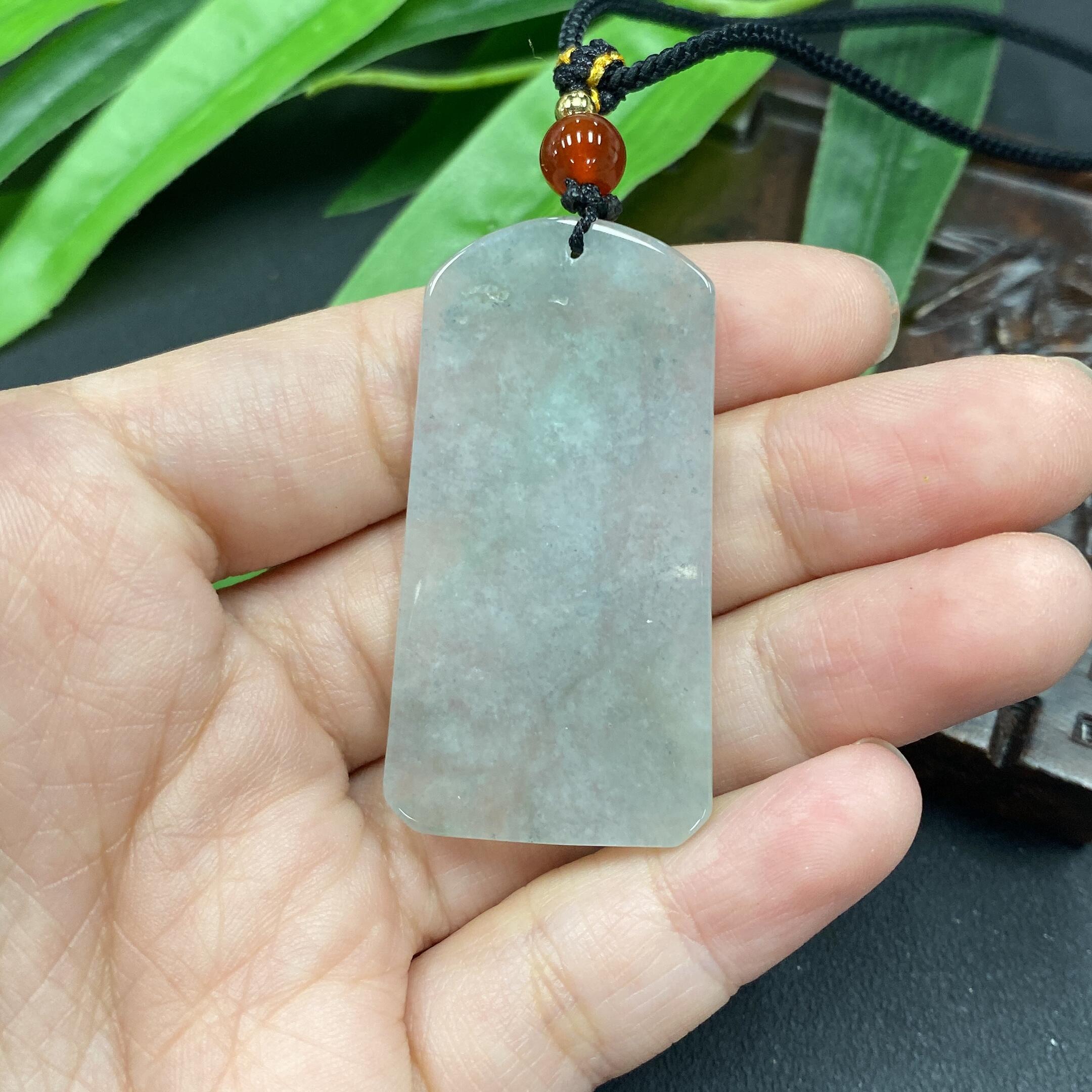 F0753971 Jadeite Plain Pendant with Crack