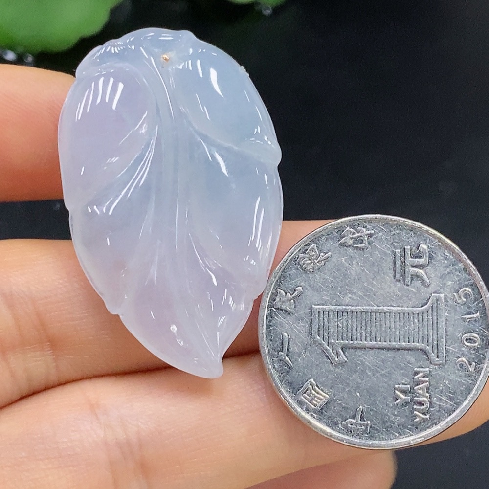 F25858388 Jadeite Leaf Pendant Total Weight Approximately 10.33g