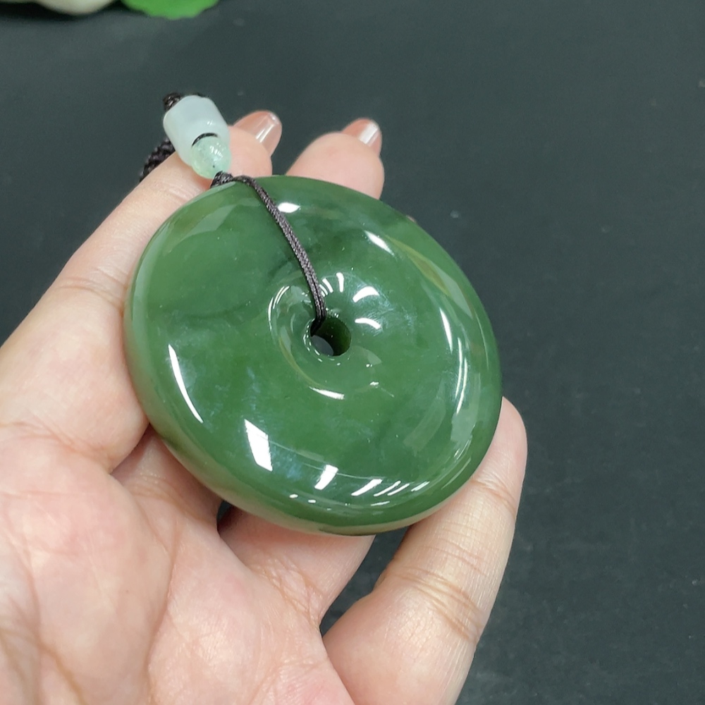 H34005799 Hetian Jade Pendant - Peace Buckle