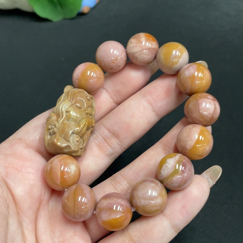 H32700101 Alashan Agate Bracelet, Approx. 13.8 mm Beads, Containing Other Mineral Components, Total Weight Approx. 58.4g