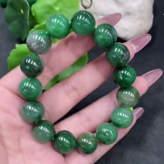 H33885624 African Emerald (Dulong Jade)
