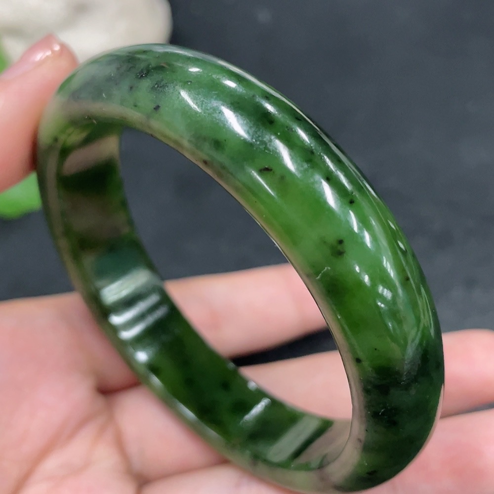 H31582303 Hetian Jade Round Bracelet, Size 57.7, Total Weight Approx. 54.2g