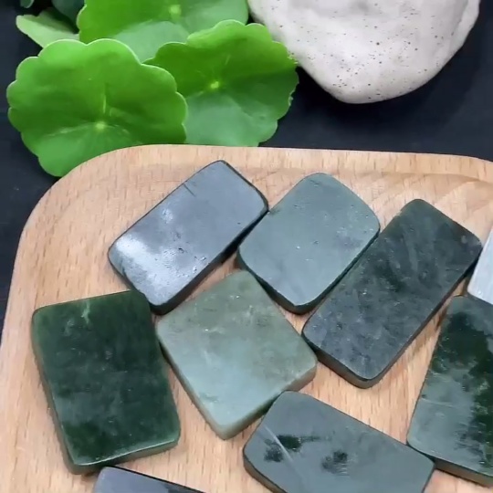 H32706282 Hetian Jade Pendant Plain Pendant Total Weight About 171.7g