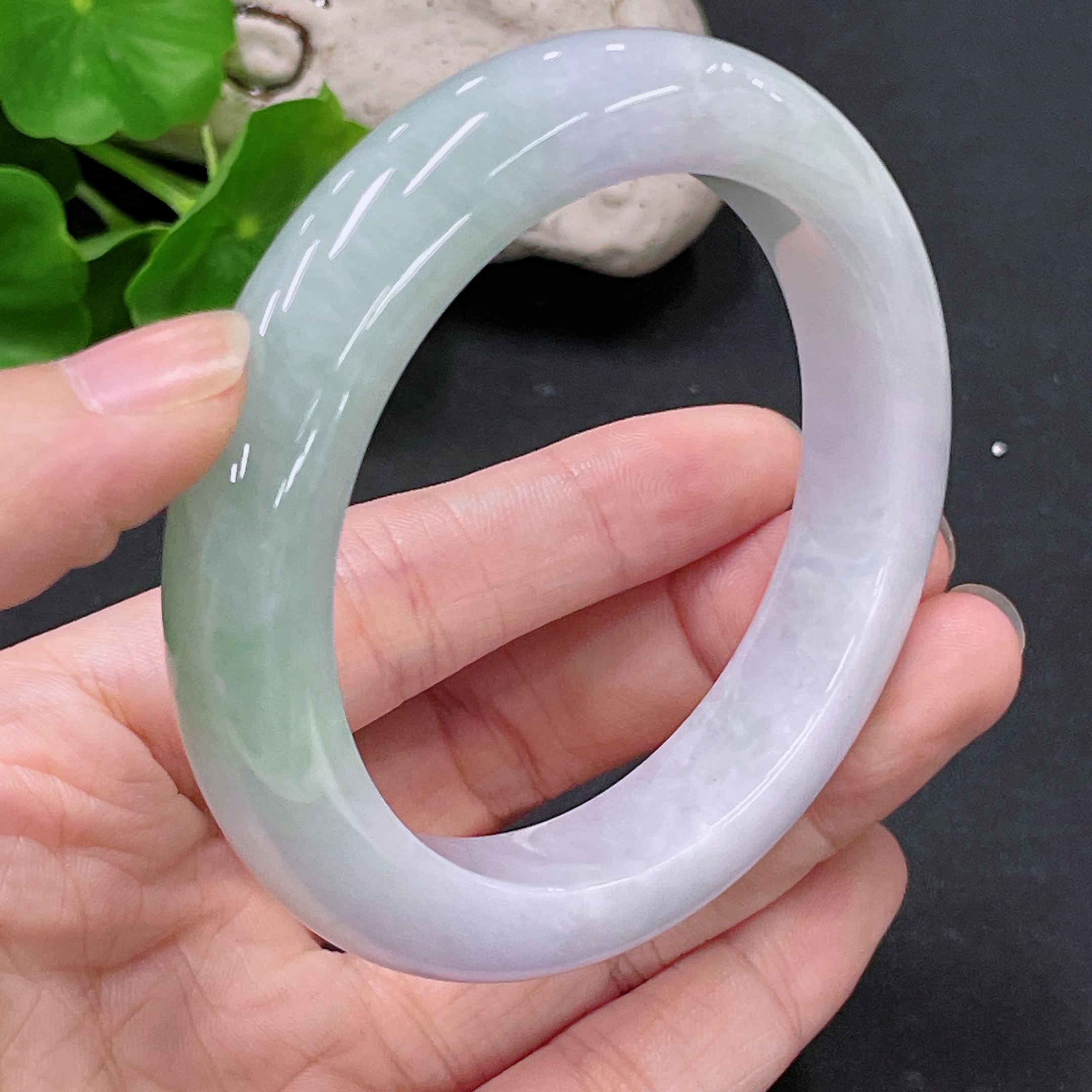 F33944009 Jadeite Round Bangle Size 57.5 Total Weight Approx. 73.92g