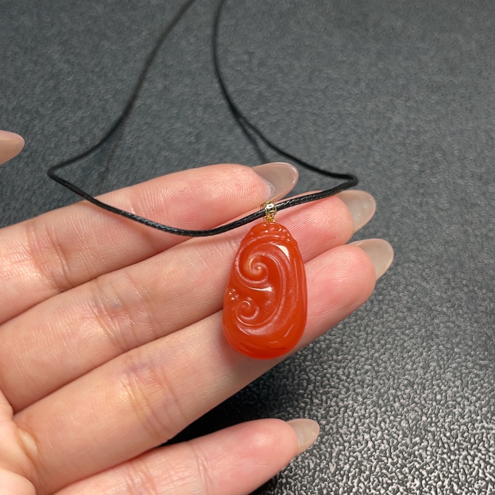 C34952947 South Red Agate Pendant 18K Gold (Non-Gold Parts) Total Weight Approx. 4.76g (Including Cord)