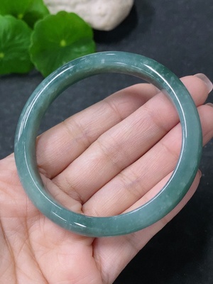F34043710 Jadeite Round Bangle Size 53.2mm Total Weight Approx. 29.7g