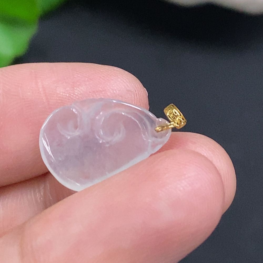 F31595597 JadeiteRuyi Pendant with 18K Gold Bezel, Total Weight Approx. 0.9g