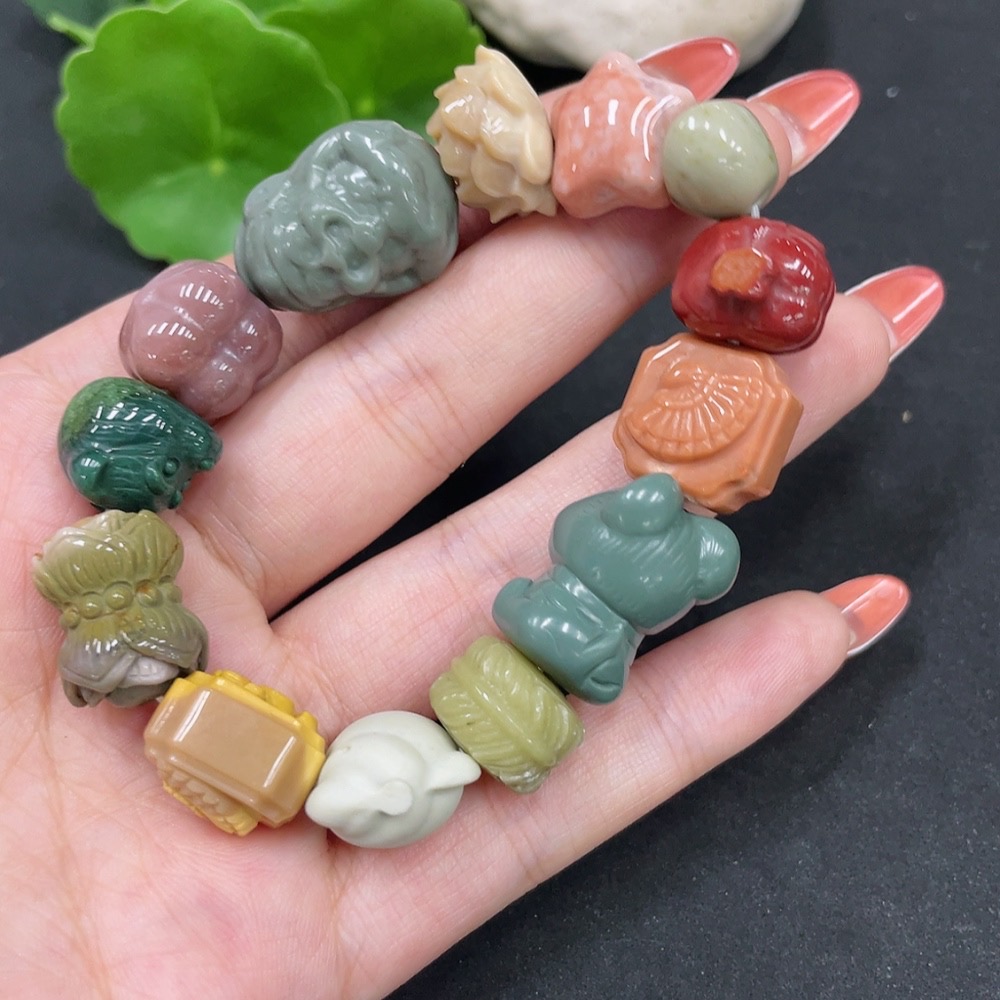 H34063321 Alashan Agate Bracelet with Other Mineral Components, Total Weight Approximately 51.4g