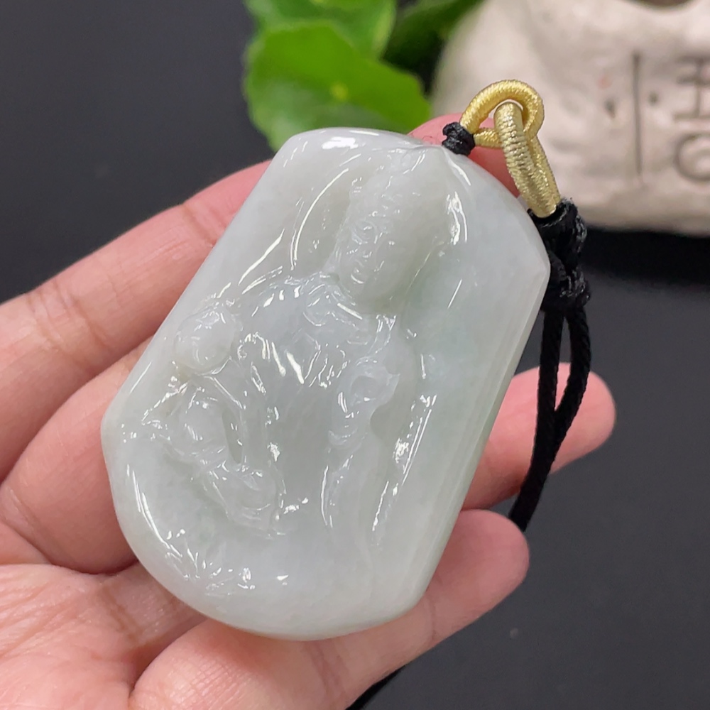 F35171521 Jadeite Guanyin Pendant, Total Weight Approximately 47.1g