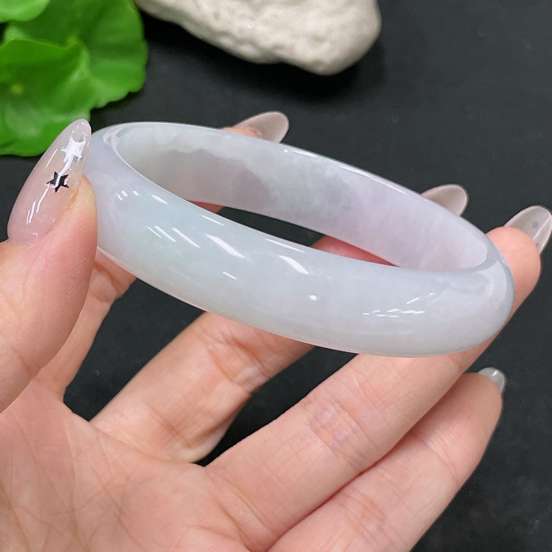 F35104087 Jadeite Round Bangle Size 59.5 Total Weight Approx. 48.74g with Crack