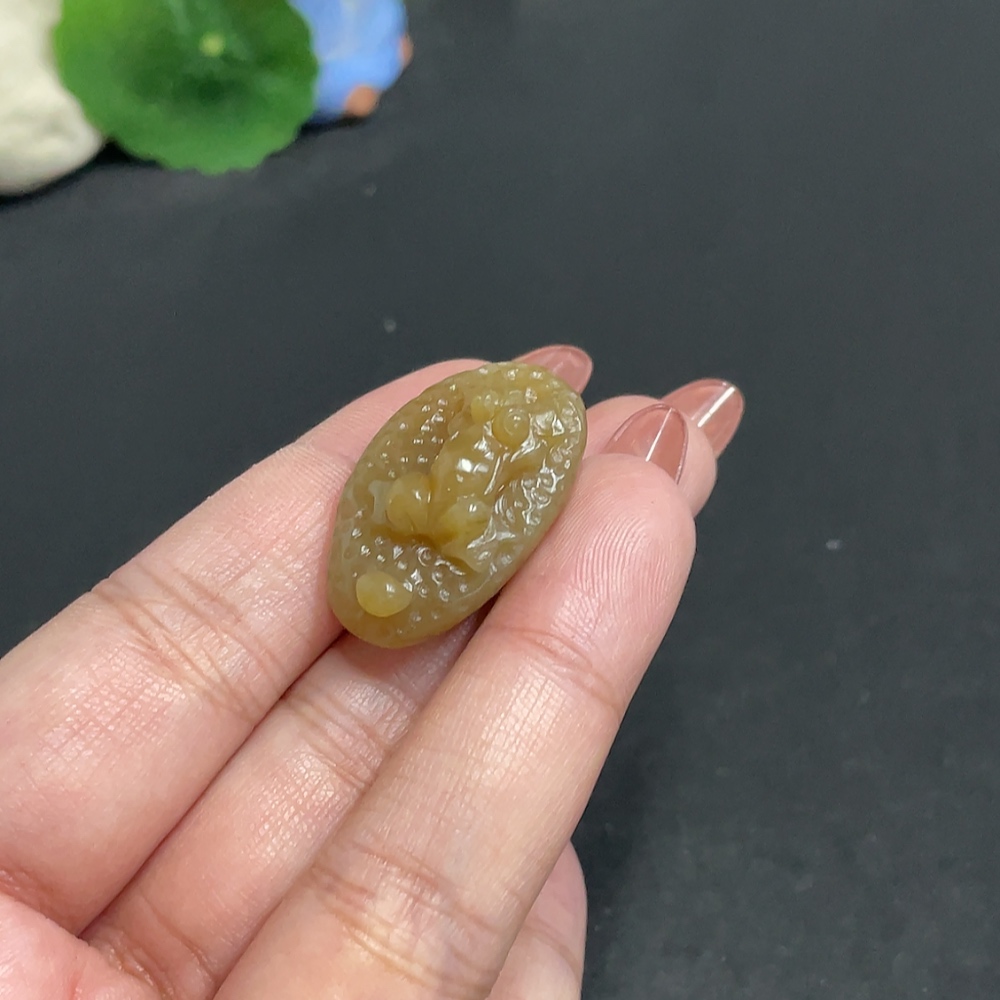 H34011299 Hetian Jade Pendant - Quacking Wealth - Total Weight: Approx. 9.7g