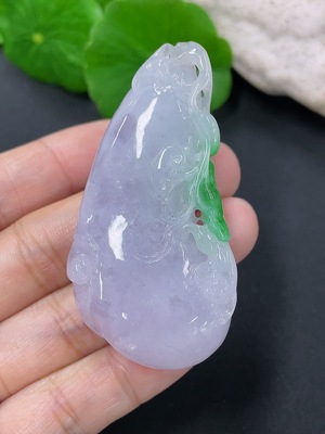 F41934342 翡翠挂件福瓜 货品总约重38.33g