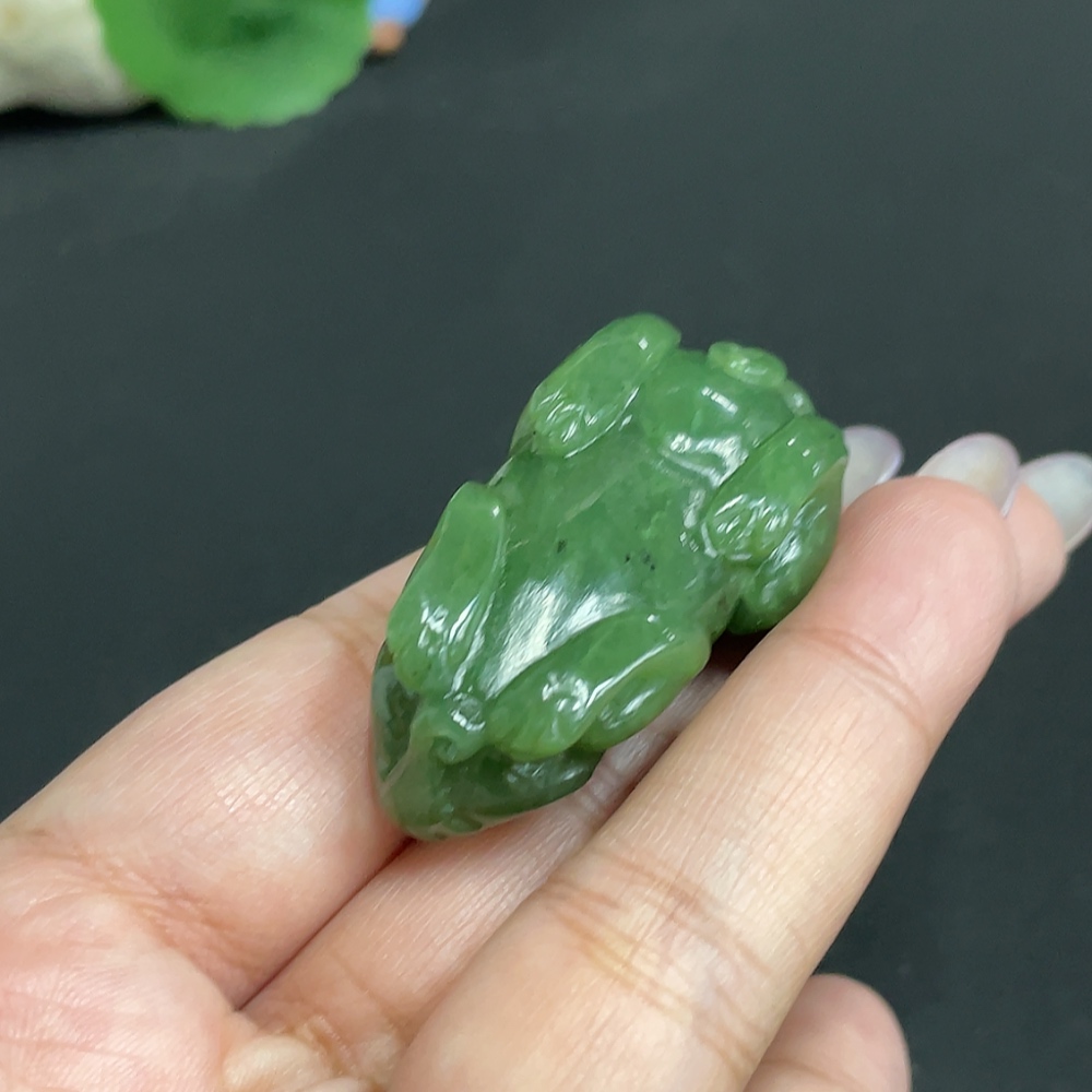 H34972732 Hetian Jade Jasper Pendant, Auspicious Beast, Total Weight Approx. 31g