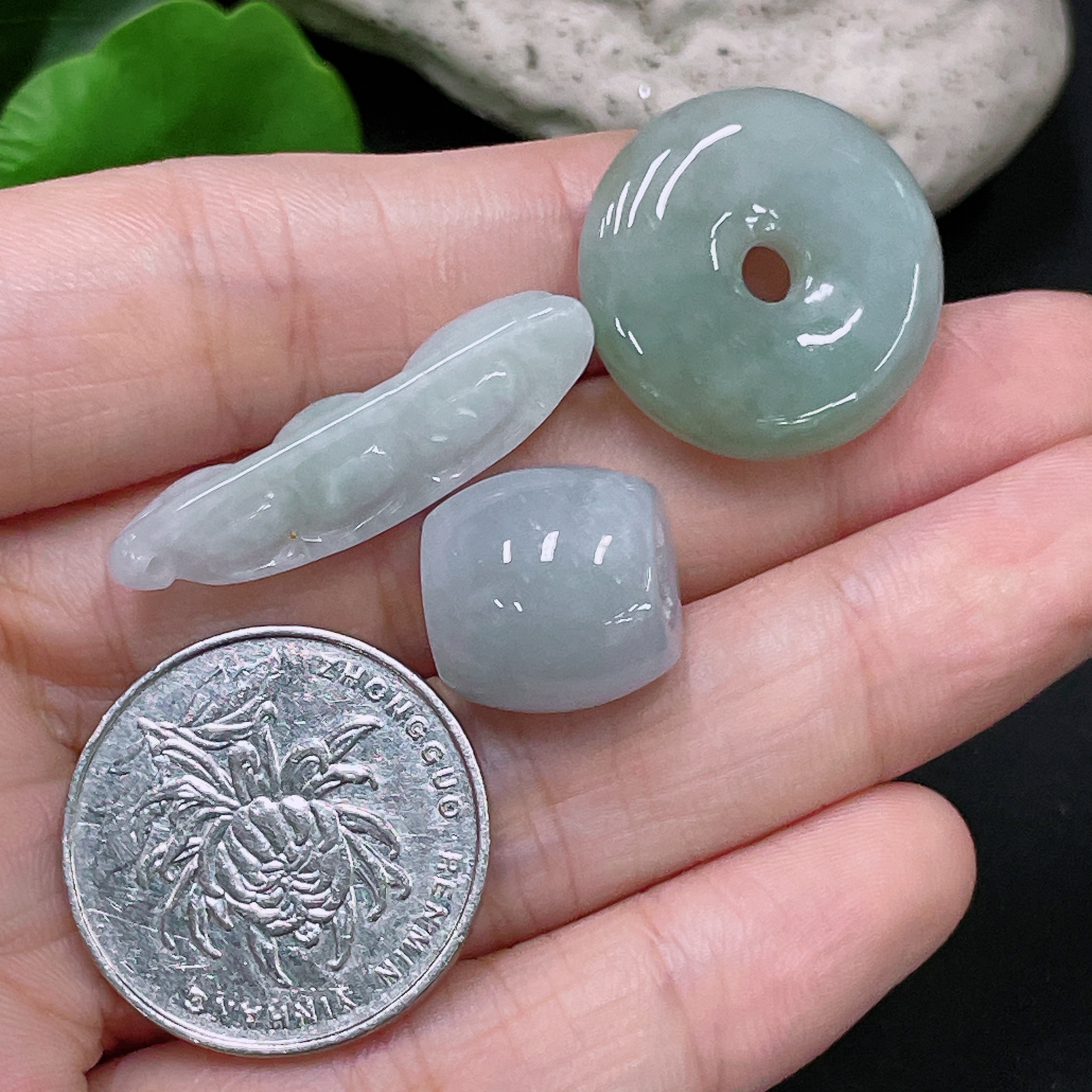 F33892325 Jadeite Pendants Sell as a Lot