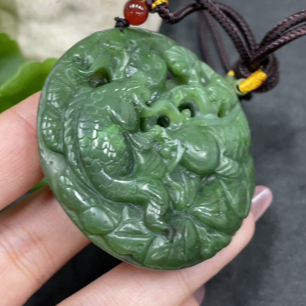 H33845929 Hetian Jade Pendant—Abundance Year After Year
