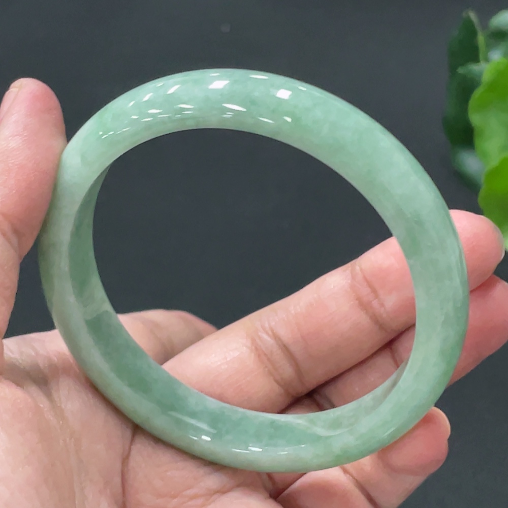 F33909496 Jadeite Round Bangle, Total Weight Approx. 43.7g, Size 55.8