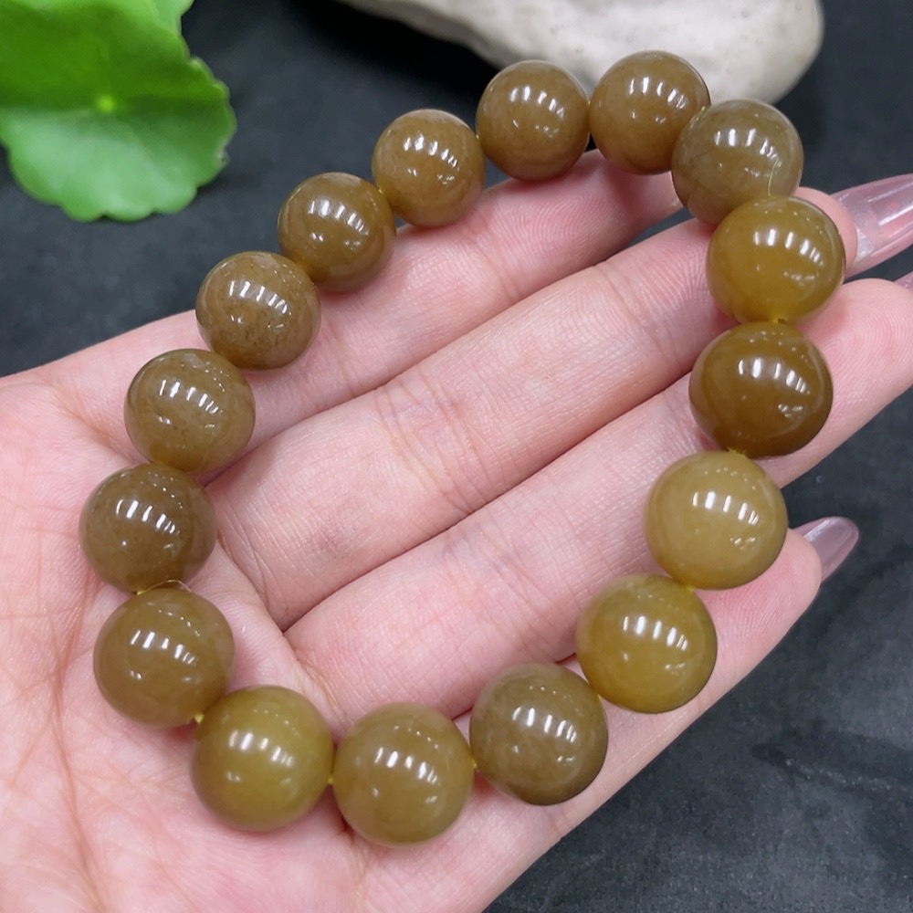 H33925505 Hetian Jade Bracelet    Approx. 11.8mm    Total Weight Approx. 42.6g