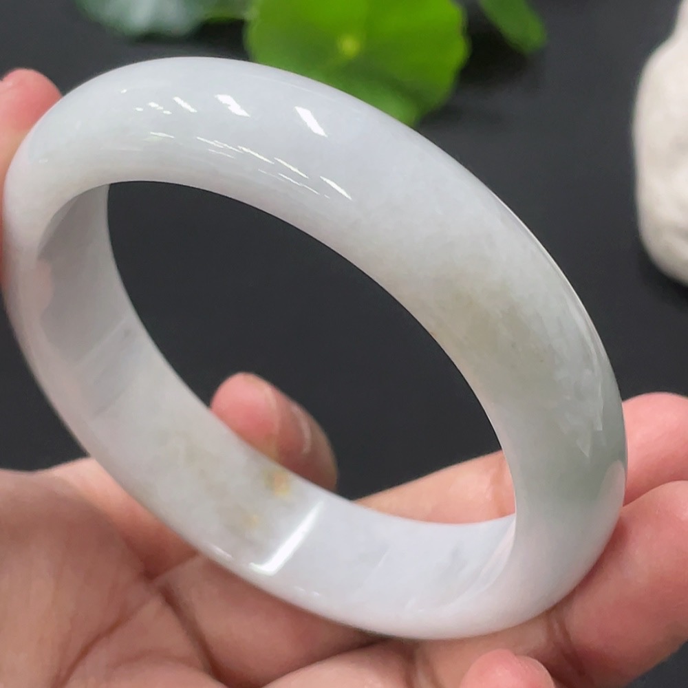 F29354839 Jadeite Round Bangle, Total Weight Approx. 53.9g, Size 54.9