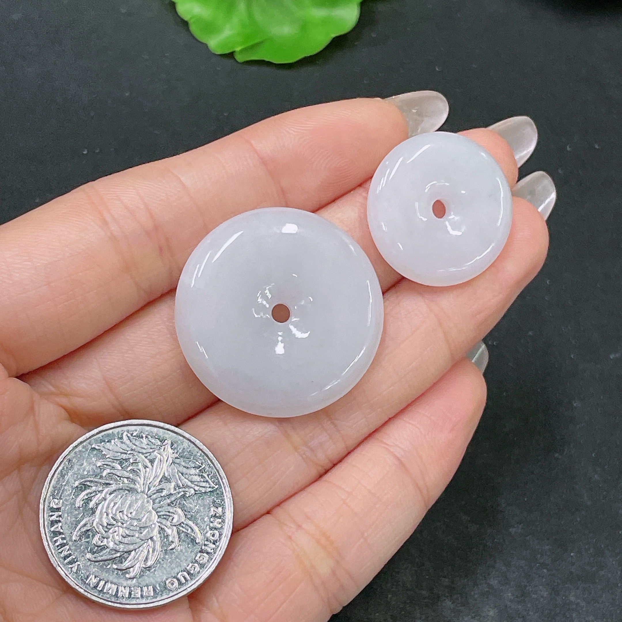 F35138405 Jadeite Pendant Safety Buckle Sell as a Lot