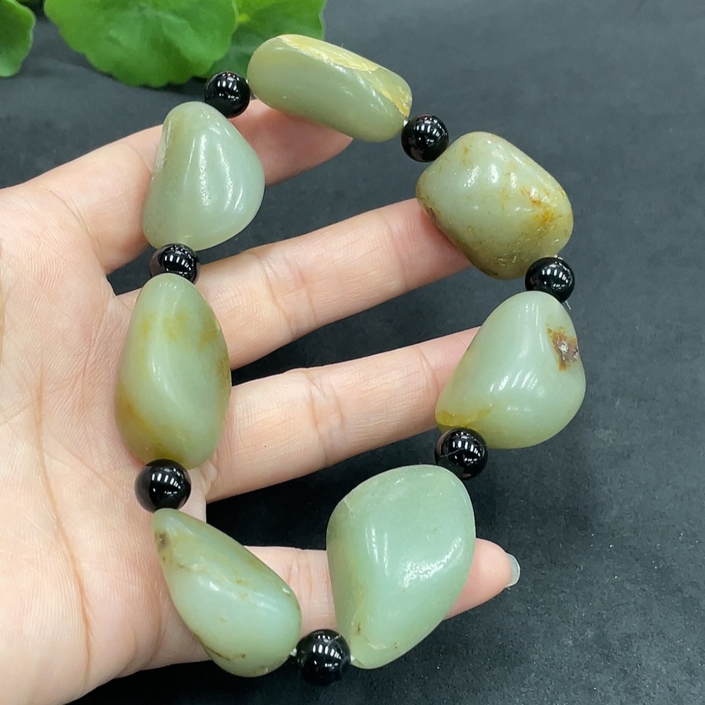 H14535342 Hetian Jade Bead Bracelet (Separator beads not Hetian Jade, Undetermined skin color origin, Total weight approx. 105.3g, Total weight 105.410g)