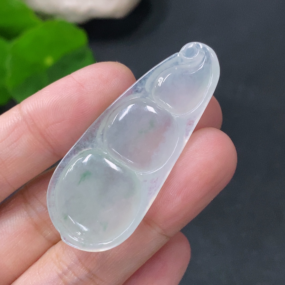 F31660801 Jadeite Pendant Lucky Bean Total Weight Approx. 8.32g