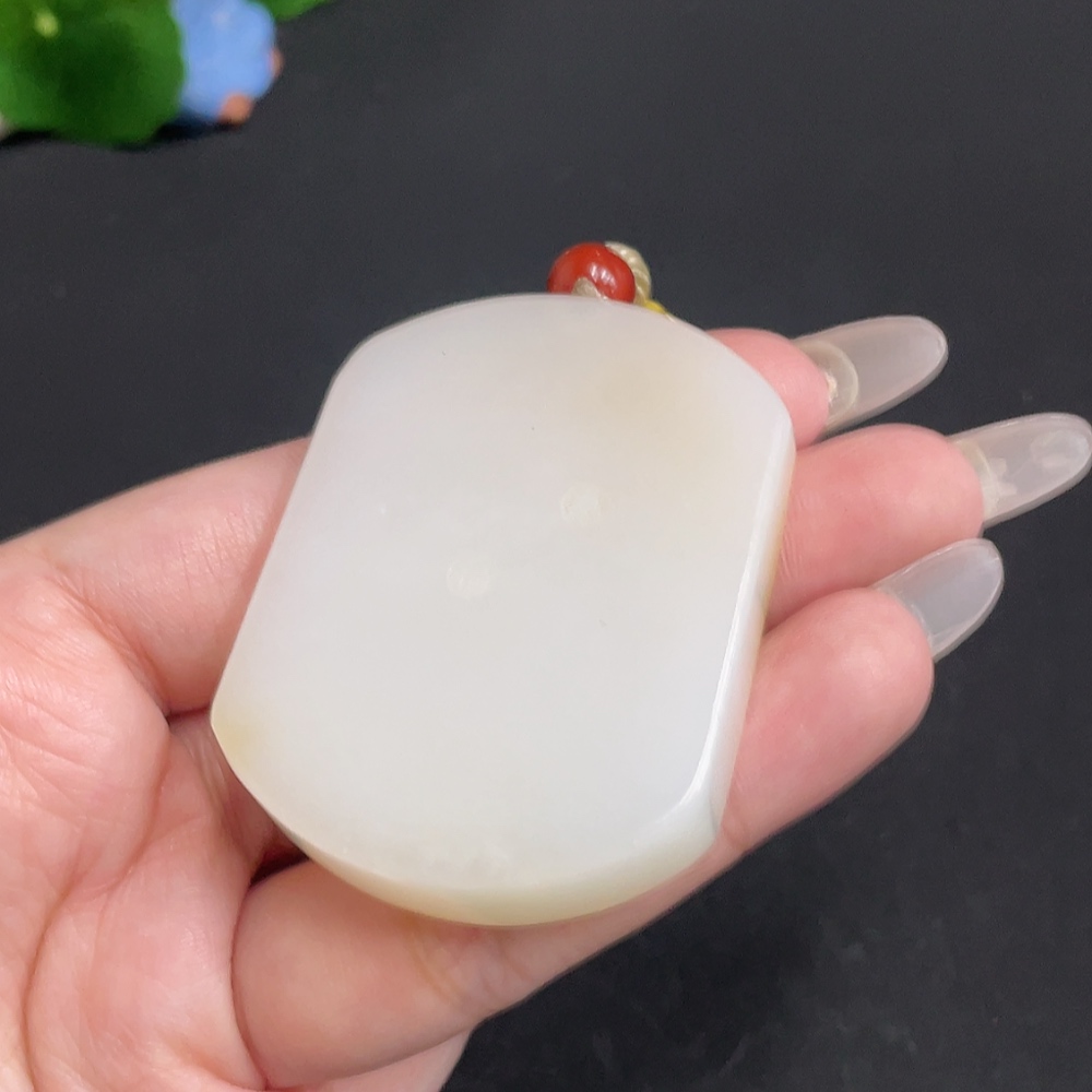 H27128764 Hetian Jade Pendant Guanyin with Non-Hetian Jade Beads Total Weight Approx. [with Rope] 62.7g