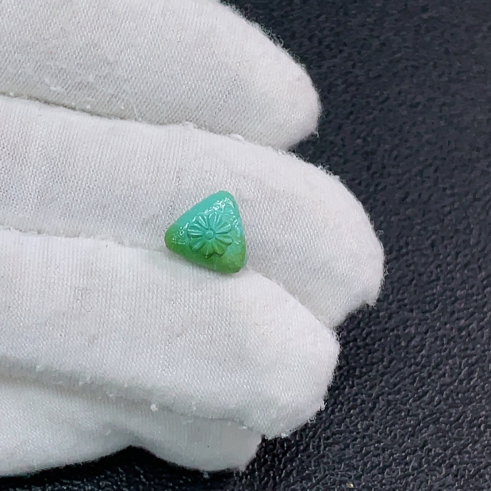 C34990558 Turquoise Jewelry, Color Origin Undetermined, Contains Other Mineral Components, Total Weight Approximately 0.65g