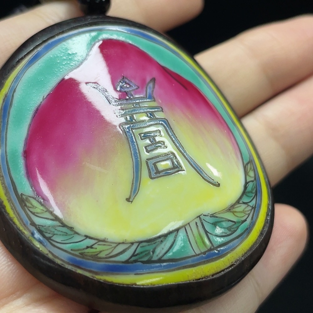 W34049441 Ceramic shard, painted ceramic shard inlaid pendant