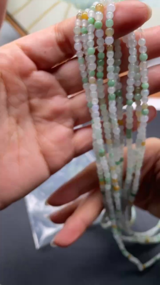 F35080967 Jadeite Bead Necklace approx. 3.7mm