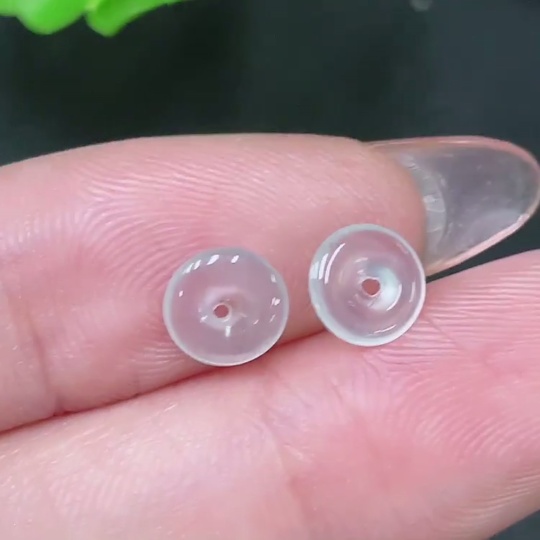 F34985013 Jadeite Pendants Sell as a Lot