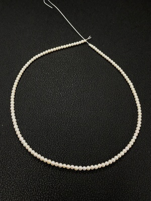 C25929911 Pearl bead strand, non-gold setting, total weight approx. 6.04g, size approx. 3.3mm