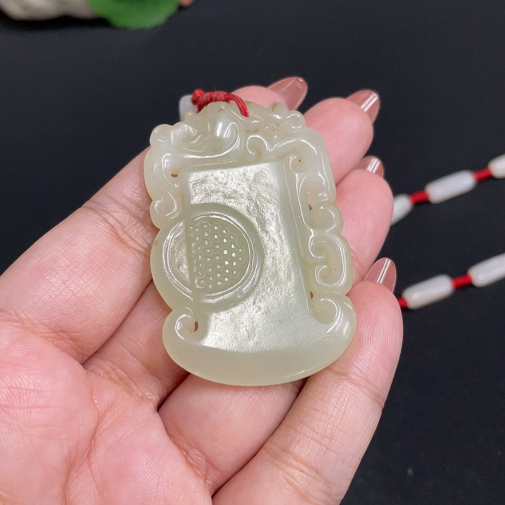 H34973033 Hetian Jade Pendant, Antique Style, Total Weight Approx. [with chain] 49.6g
