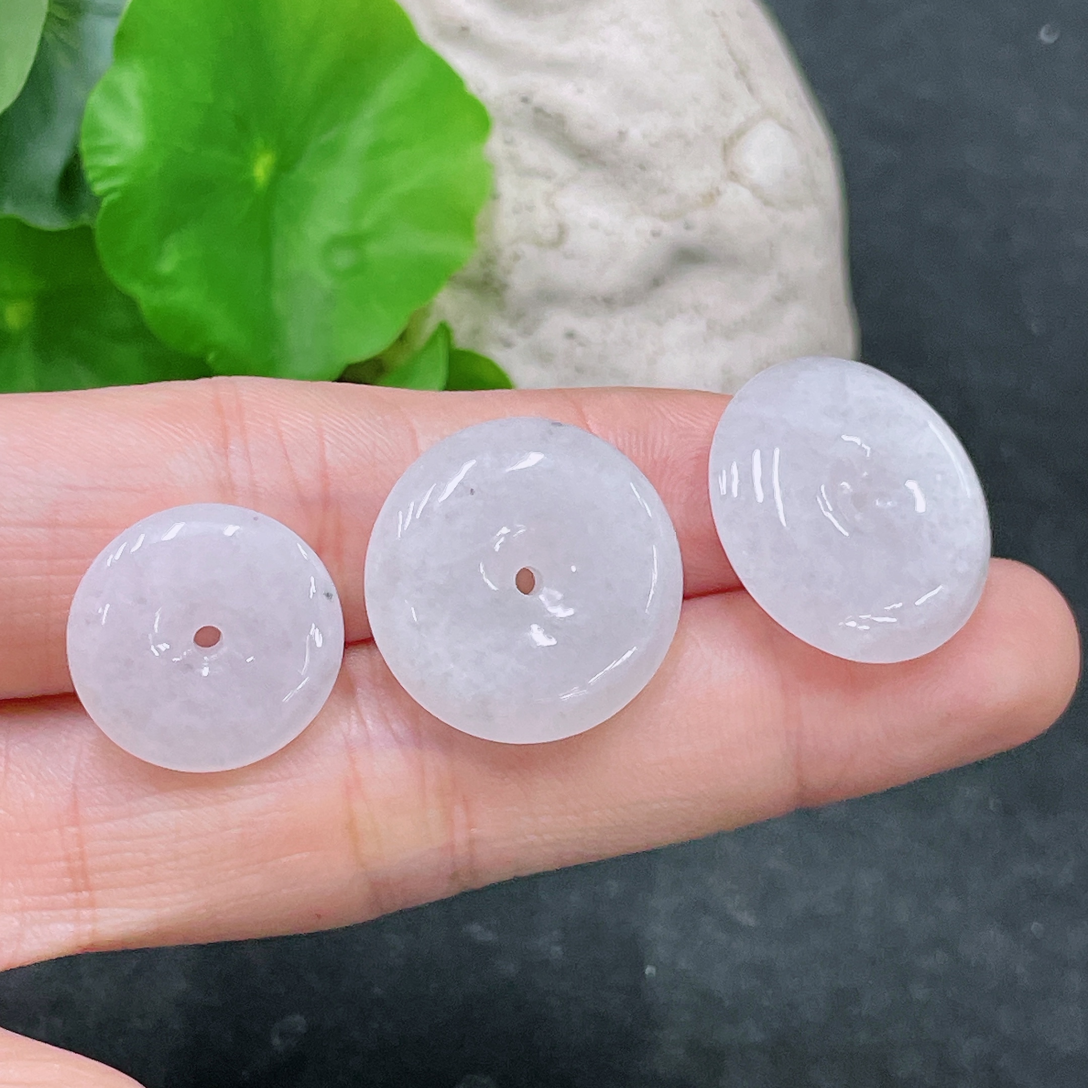 F33839957 Jadeite Pendants Bulk Sale