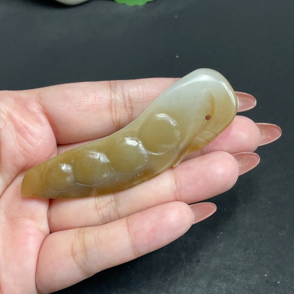 H34011197 Hetian Jade Pendant Fu Dou Total Weight Approx. 24.9g