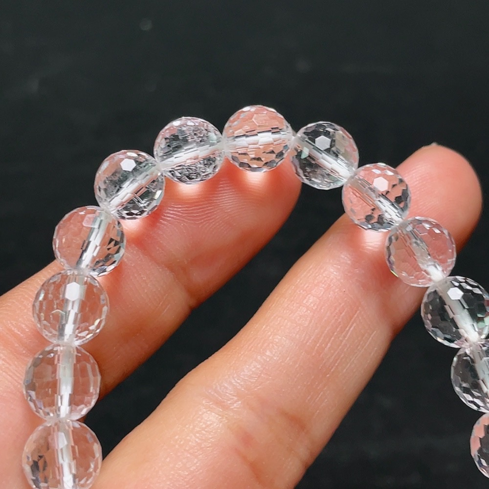 C33854911 Crystal Bracelet 17.64g 8.2mm