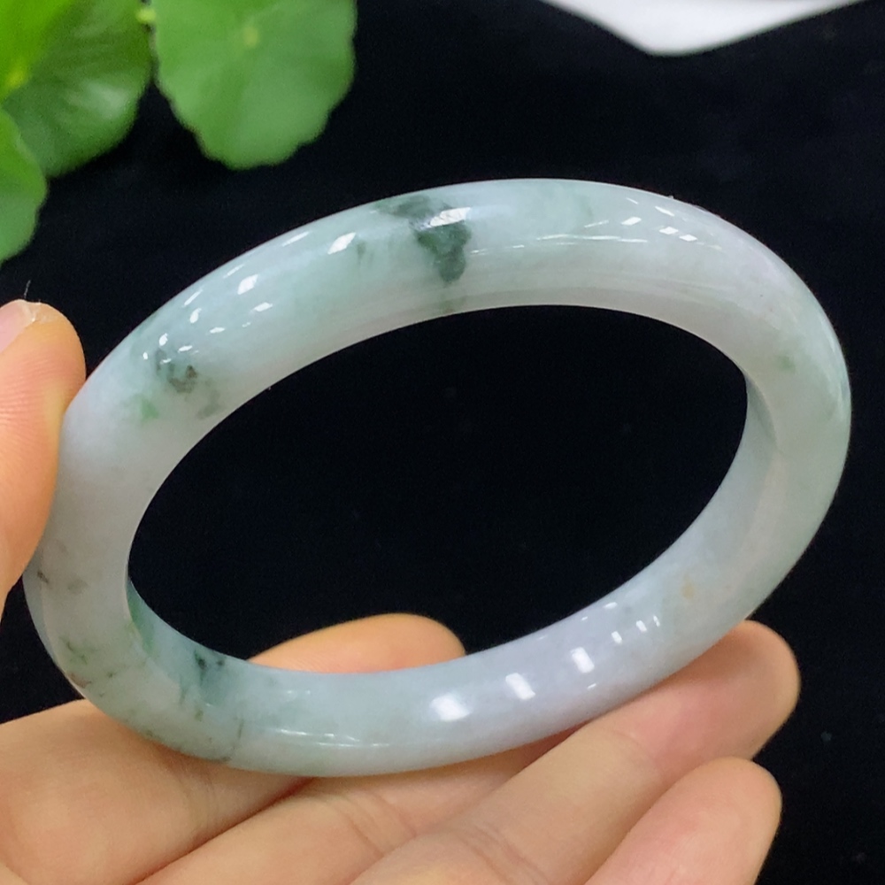 F34044572 Jadeite Bangle Size 56.2 Total Weight Approx. 45.03g Contains Other Mineral Components