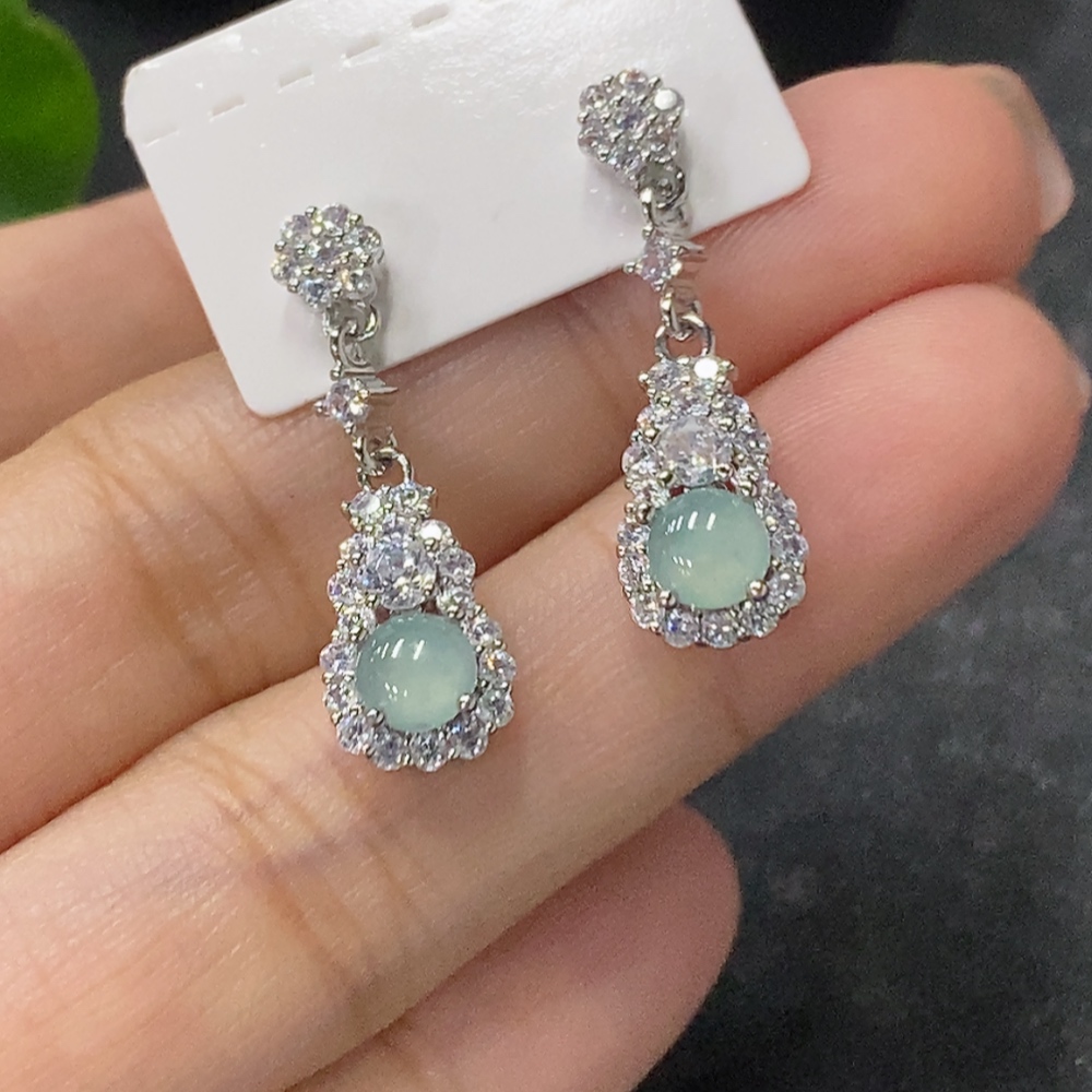 F34030409 Jadeite inlaid piece non-gold earrings