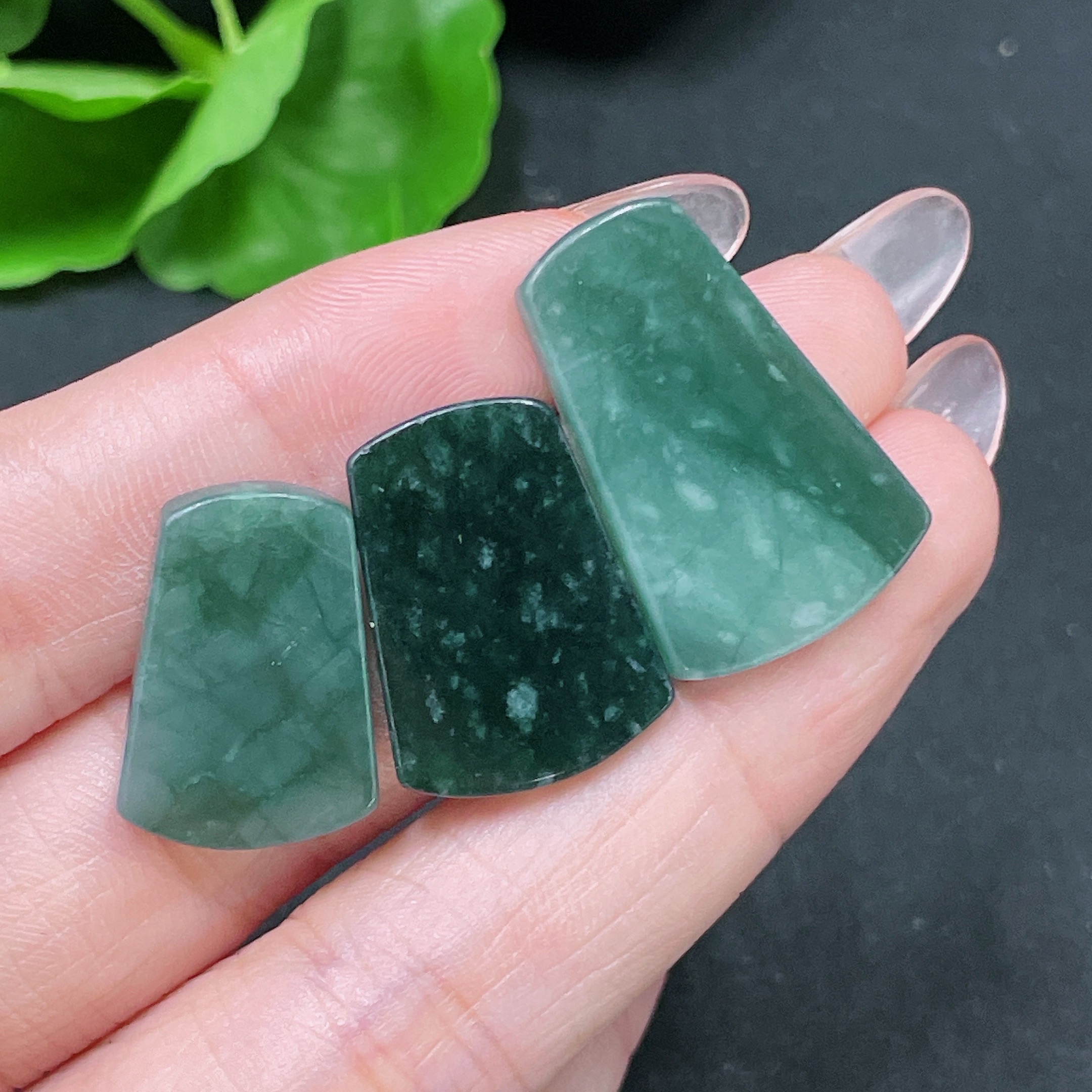 F34020870 Jadeite Inlaid Pieces Sell as a Lot
