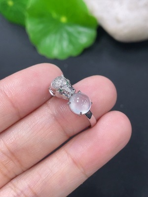 F46551861 翡翠镶嵌戒指 18k 配镶钻石 圈口11 货品总约重1.82g