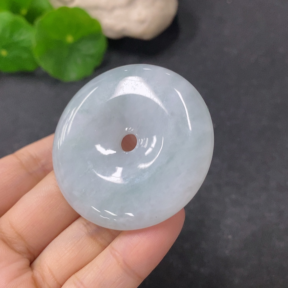 F33913579 Jadeite Pendant Peace Buckle Total Weight Approx. 29.62g