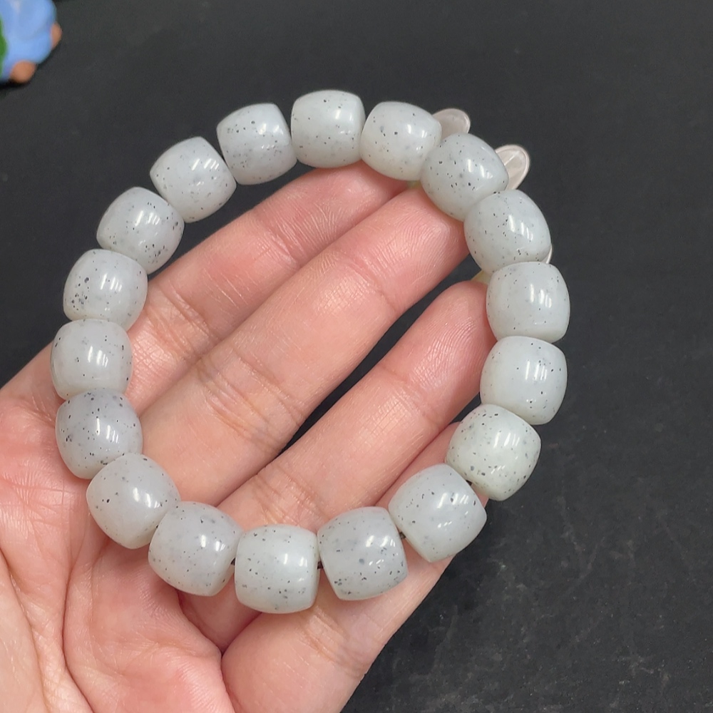 H28273524 Hetian Jade Bracelet, Approx. 11.8mm Beads, Total Weight Approx. 54.4g