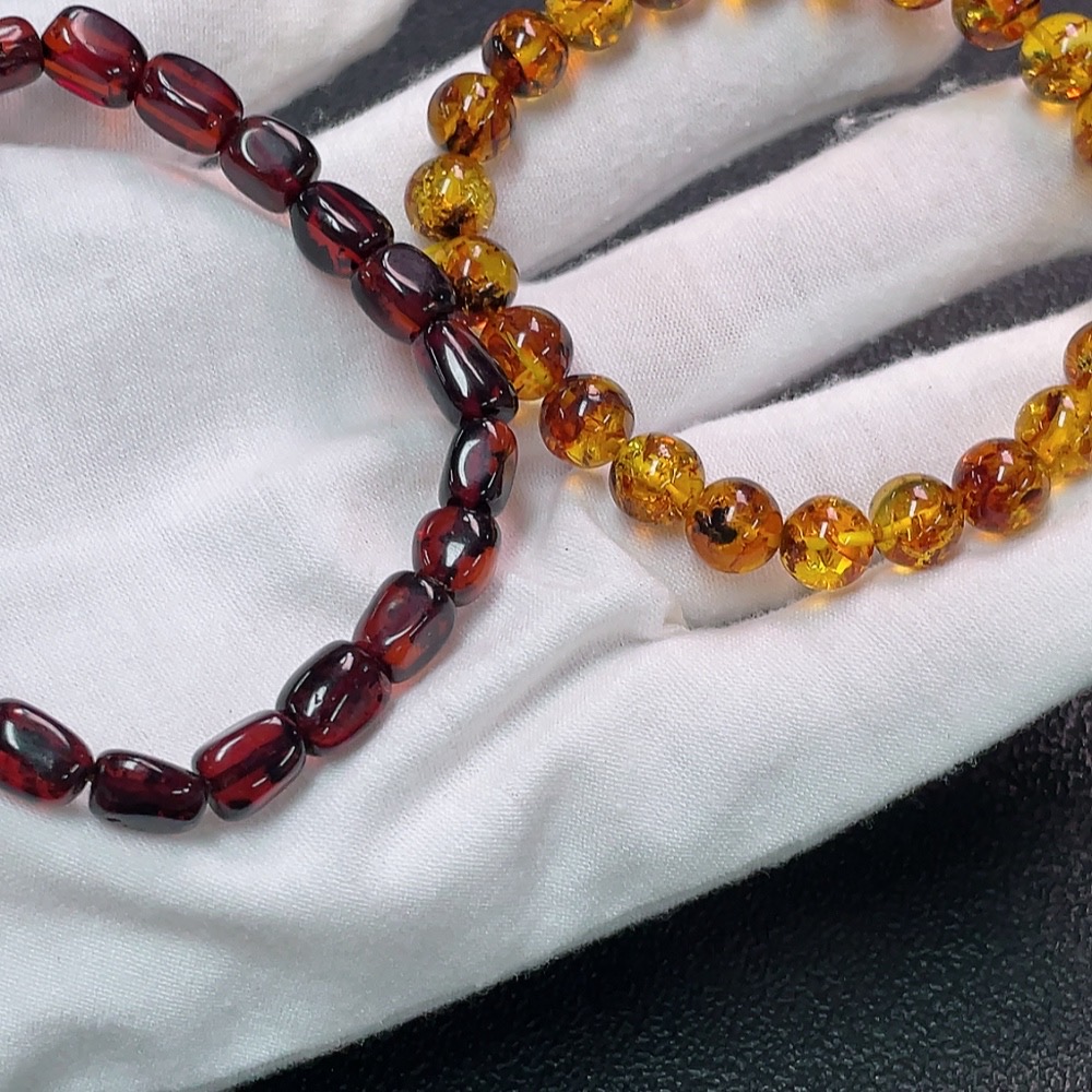 C34006984 Amber Beeswax Bracelet Total Weight Approx. 13.49g Sell as a Lot