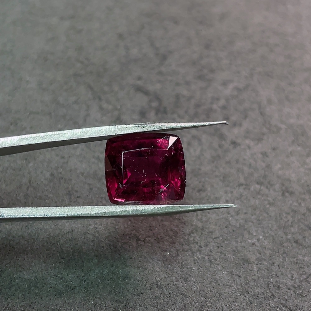 C34039618 Tourmaline Rough, Total Weight Approx. 6.73 Carats