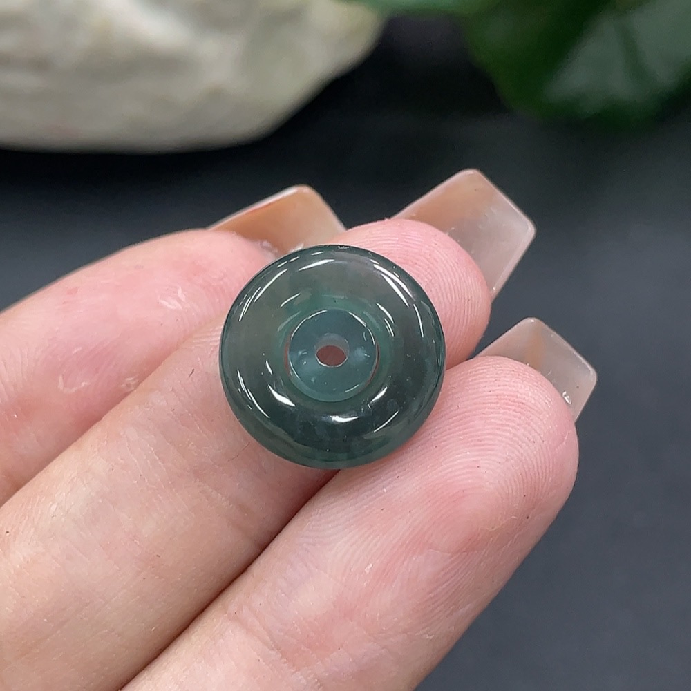 F12374952 Jadeite Mother-and-Son Button Pendant