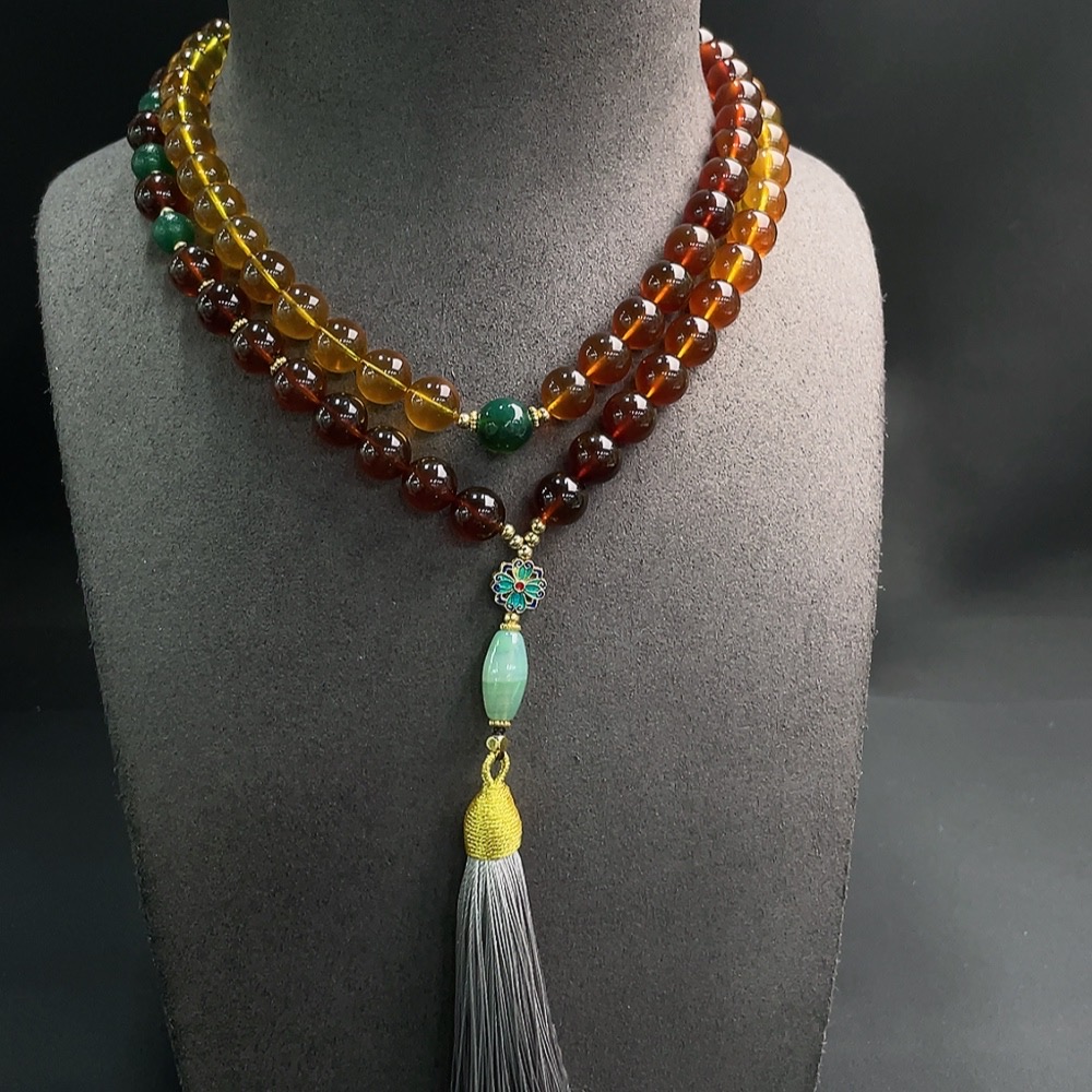 C19166965 Amber Beeswax Bead Strand Non-Gold Setting Approx. 9.8mm Total Weight About 55.45g Non-Amber Matching Beads