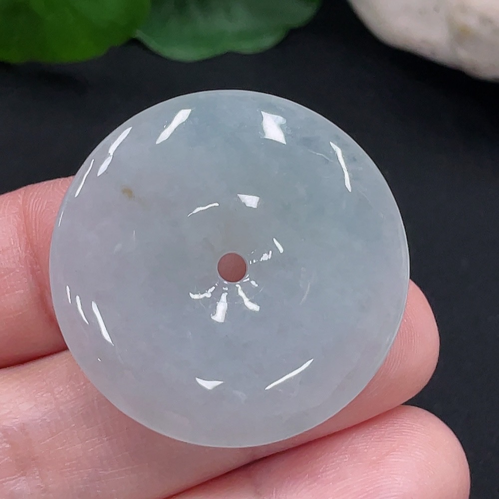 F31593097 Jadeite Safety Buckle Pendant Total Weight Approximately 10.9g