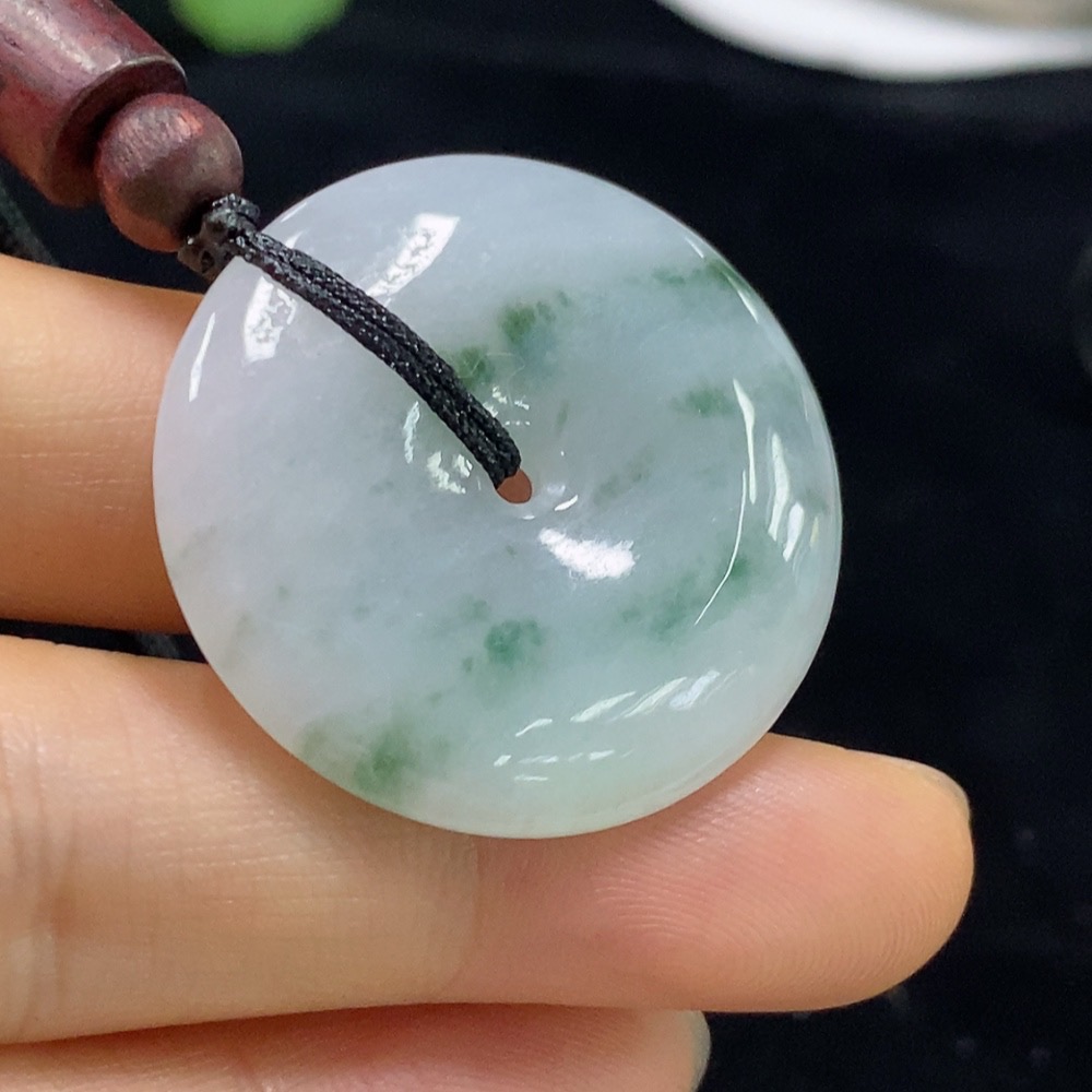 F33910434 Jadeite Peace Pendant, total weight approx. 12.64g (including rope weight)