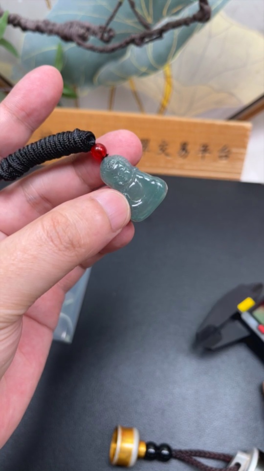 F34997973 Jadeite Pendant Baby Buddha