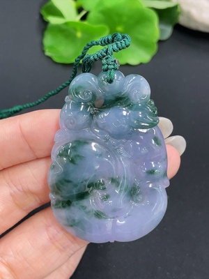 F41949929 翡翠挂件 如意 含绳货品总重约23.95g