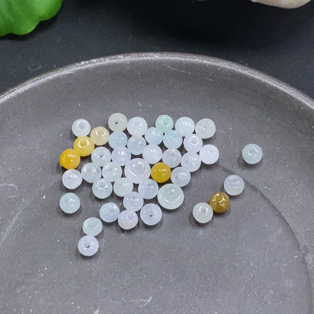 F35107268 Jadeite Beads Sell as a Lot Total Weight with Bag Approx.7.3g